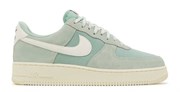 Кроссовки Nike Air Force 1 07 LV8 DO9801-300